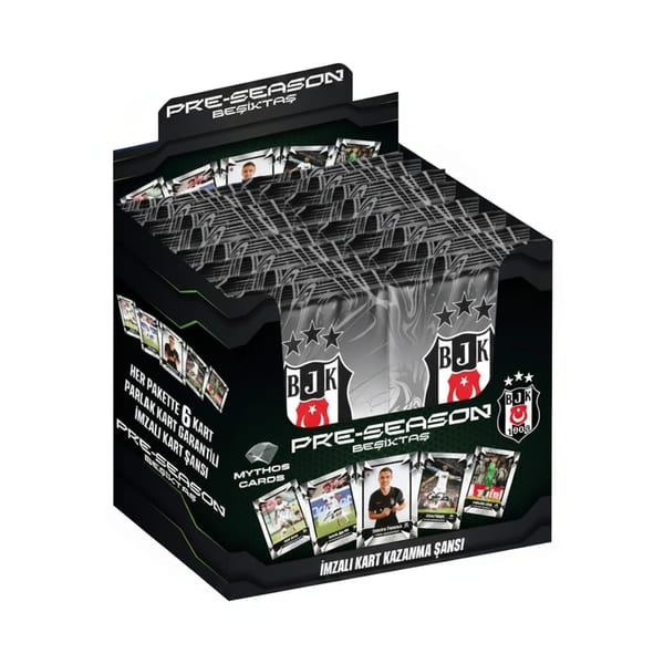Mas Mythos GO futbolcu kartlarının paket ve kart yakın çekimde duruşu